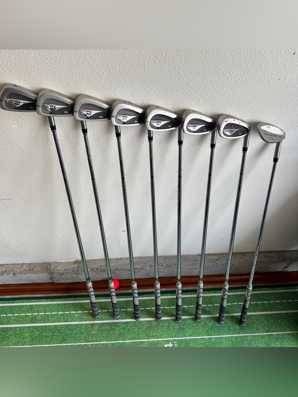 Wilson Staff Di5 Iron Set 4-PW, Harmonized 60° LW TaperTech Stiff Steel EUC